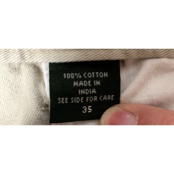 Eddie Bauer Shorts Size 35 W - Picture 3 of 4